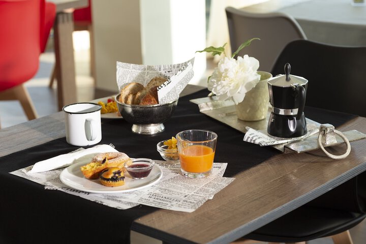 Dining 114 of 139