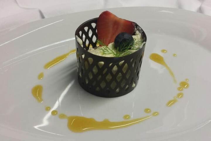 Dining 36 of 59