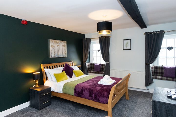 Room 15 of 113