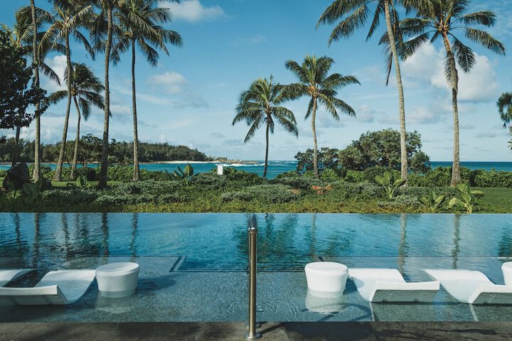 Infinity pool