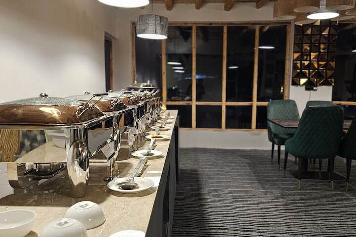 Breakfast/Coffee Service 19 of 26