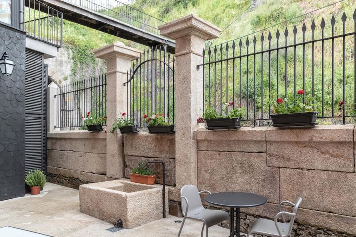 Terrace/Patio 29 of 50
