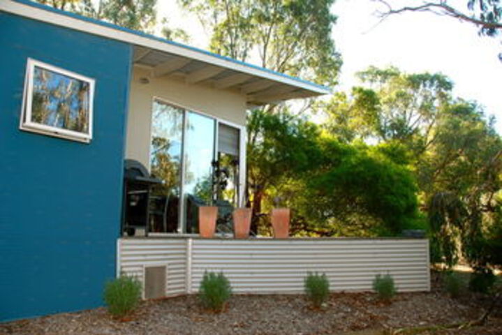 Hotel Exterior 6 of 18