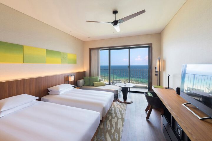Room 27 of 184