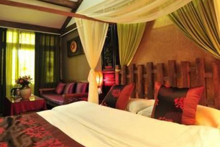 Room 4 of 20