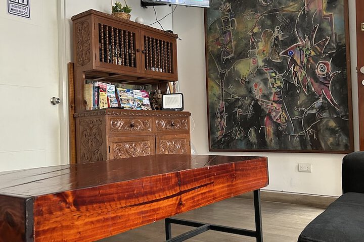 Room 10 of 20