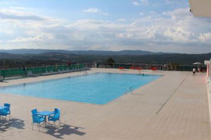 Pool 27 of 35