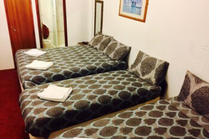Room 69 of 70