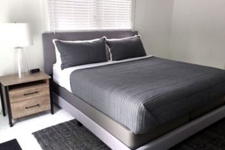 Room 16 of 22