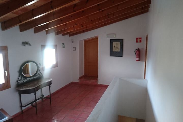 Ballroom/Hall 83 of 138