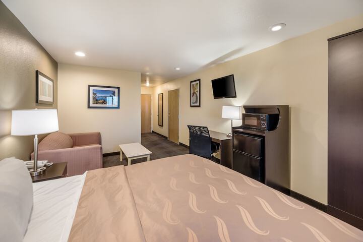 Room 19 of 40