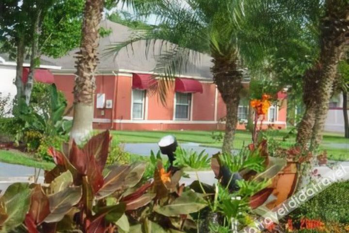 Hotel 5 of 6