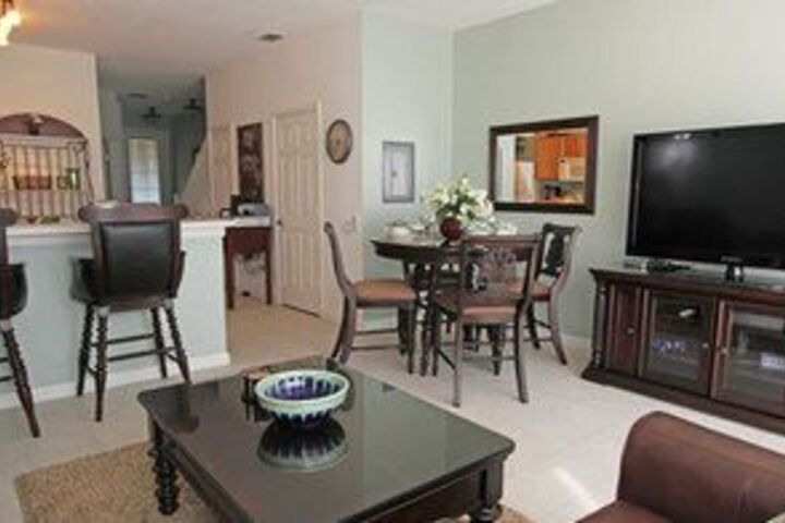 8106 Princess Palm Lane