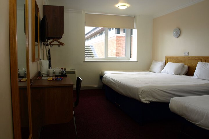 Room 110 of 236