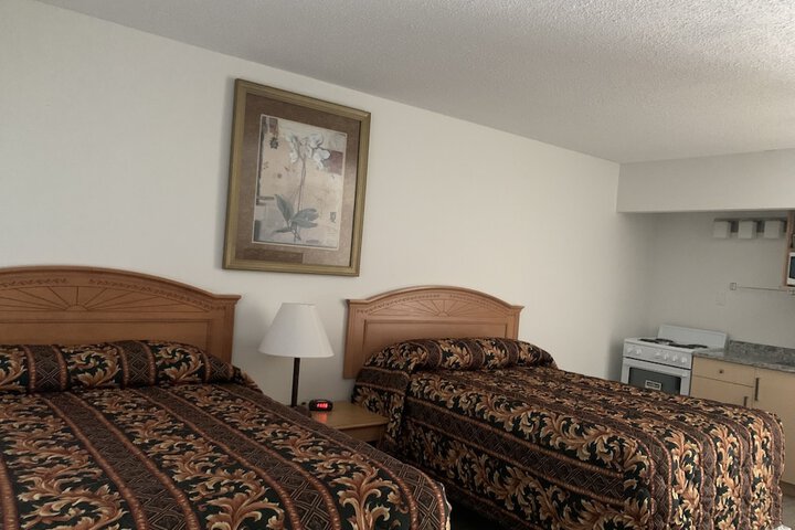 Room 43 of 63