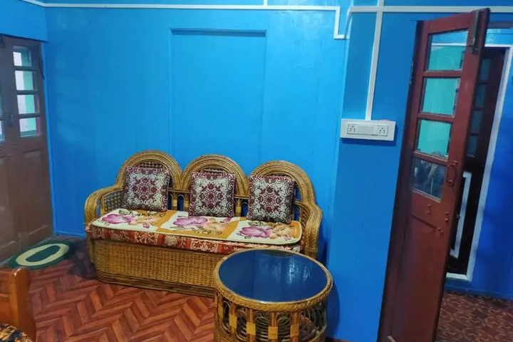 Room 3 of 6