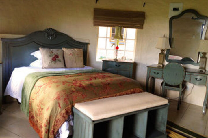 Room 8 of 32