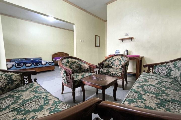 Room 10 of 15