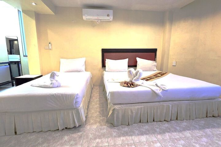 Room 21 of 45