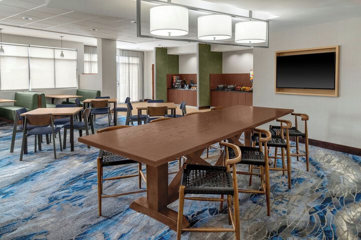 Breakfast/Coffee Service 51 of 52