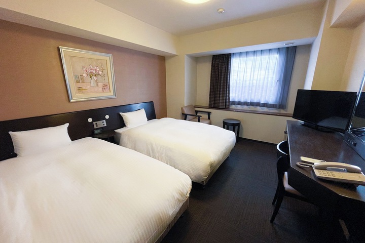 Room 5 of 21