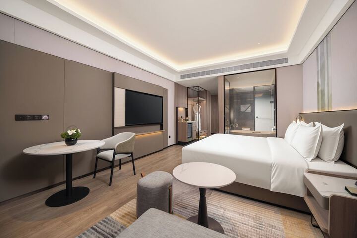 Room 14 of 59