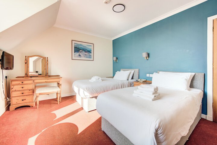Room 50 of 159