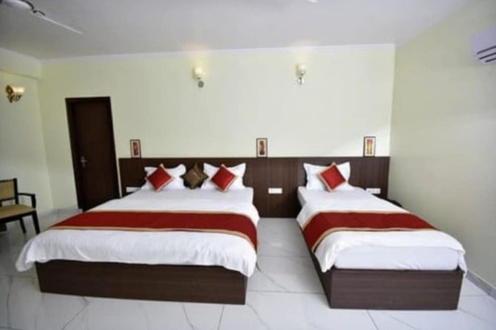 Room 16 of 47