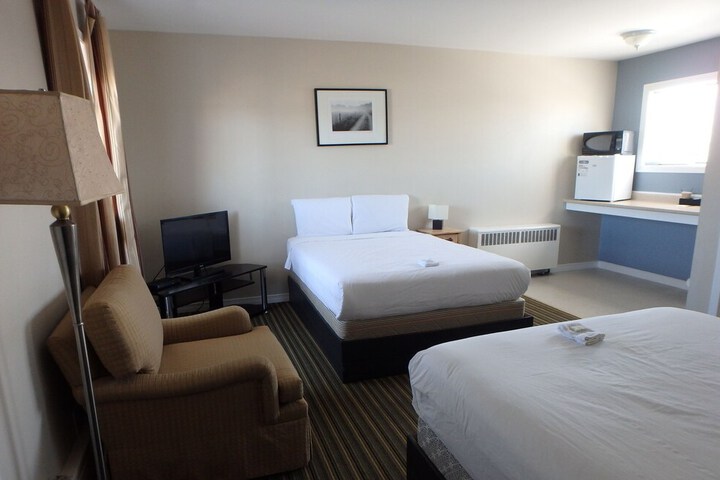 Room 14 of 43