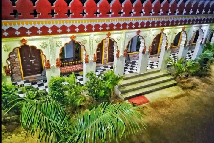 Hotel 3 of 140