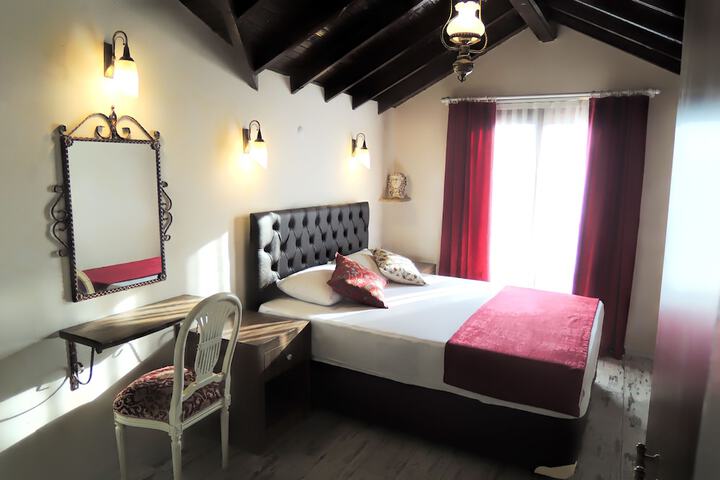 Room 9 of 61