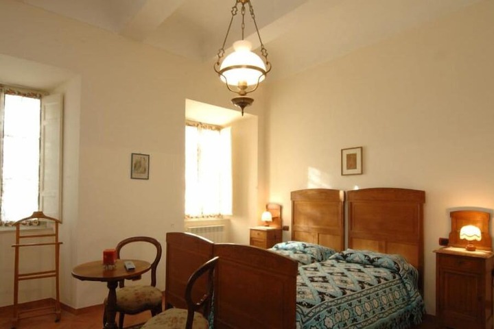 Room 21 of 44