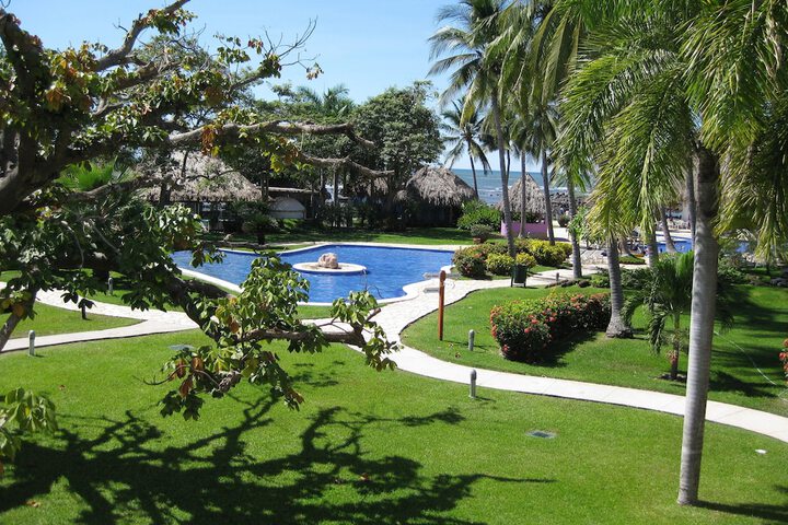 Pool 66 of 130