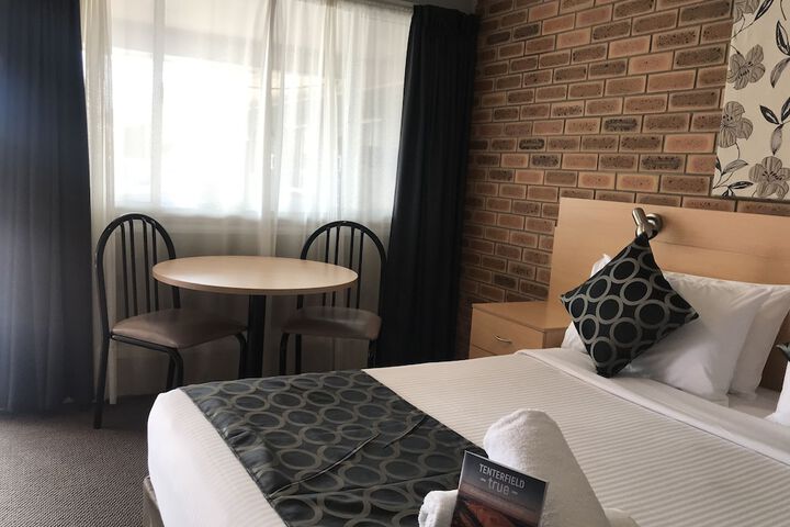 Room 31 of 152