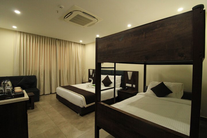 Room 25 of 45