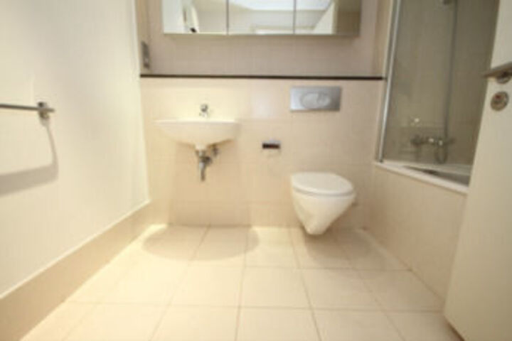 Room 3 of 24