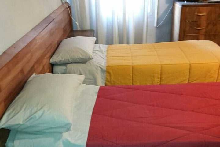 Room 10 of 52