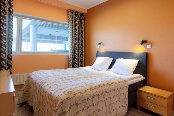 Room 25 of 79