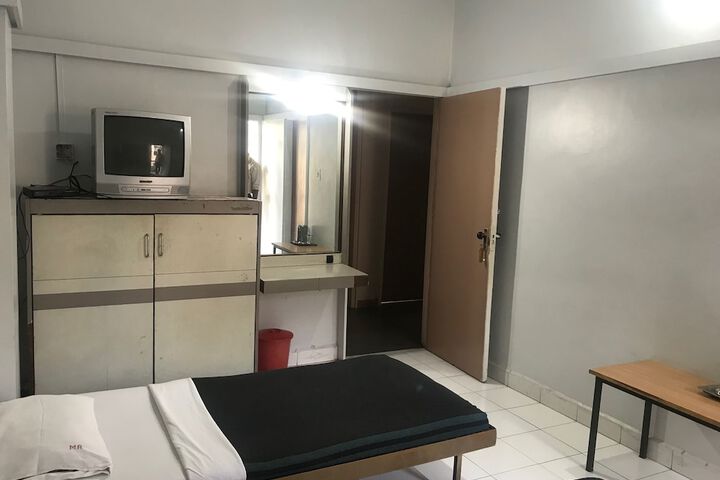 Room 7 of 45
