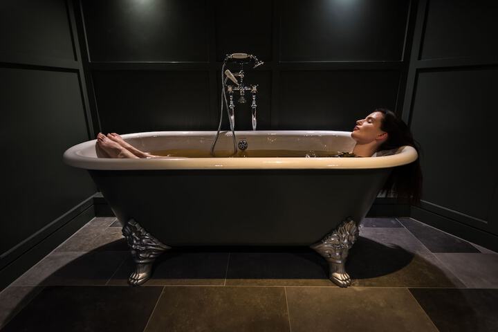 Spa 33 of 51