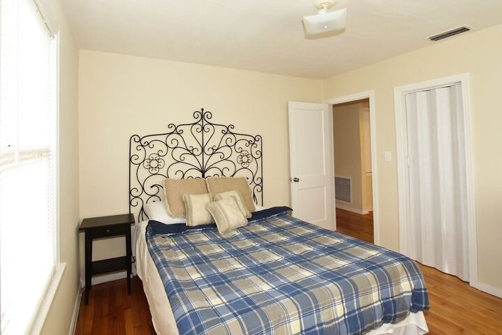 Room 2 of 14