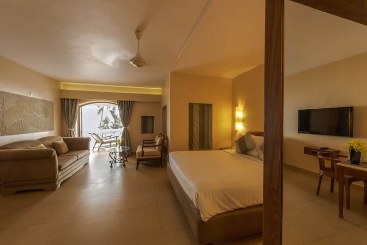 Room 5 of 47