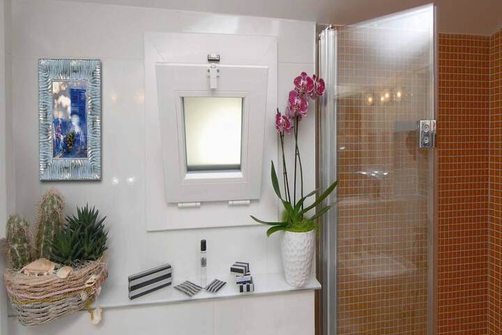 Bath Interior