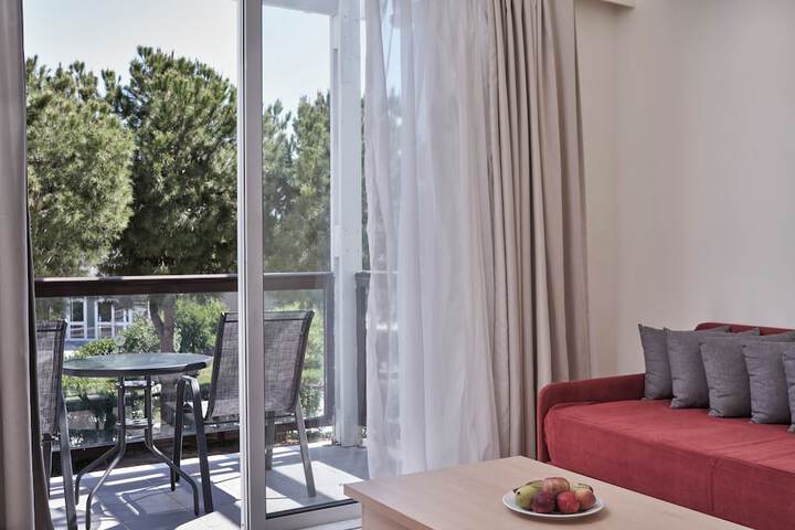Terrace/Patio 57 of 212