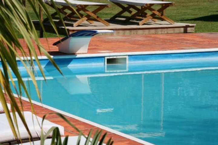Pool 37 of 106