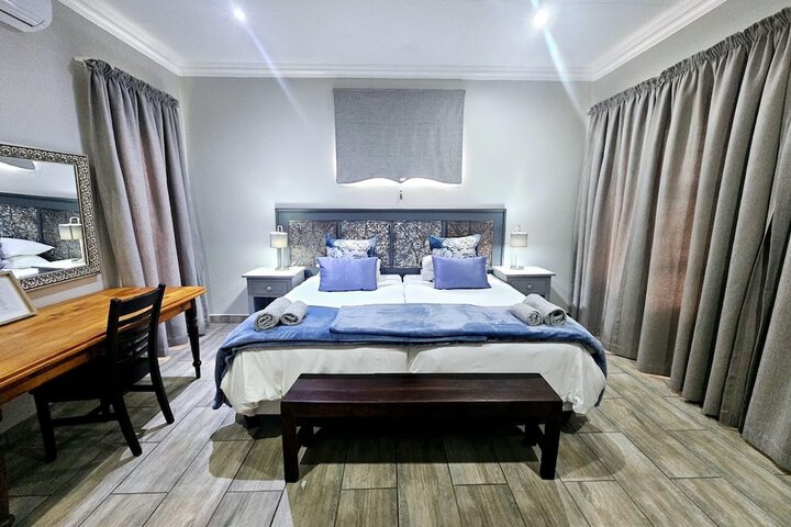 Room 54 of 85