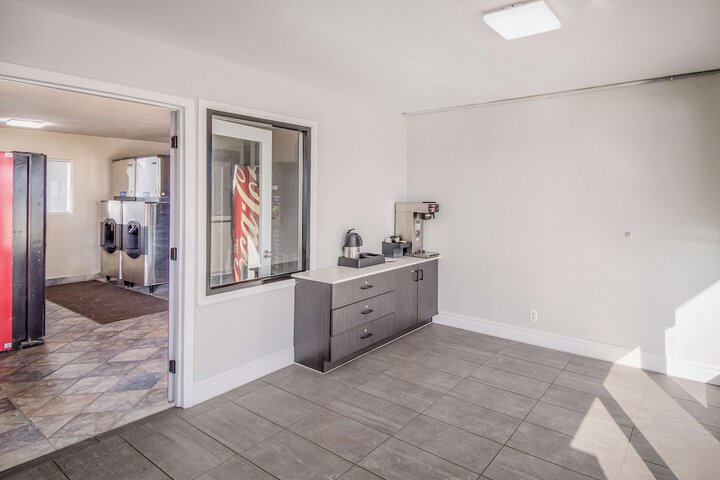 Hotel Interior 4 of 40