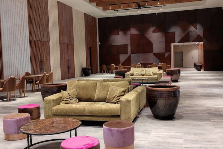 Hotel Interior 13 of 259