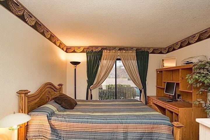 Room 3 of 19