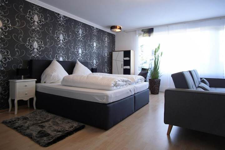 Room 7 of 52